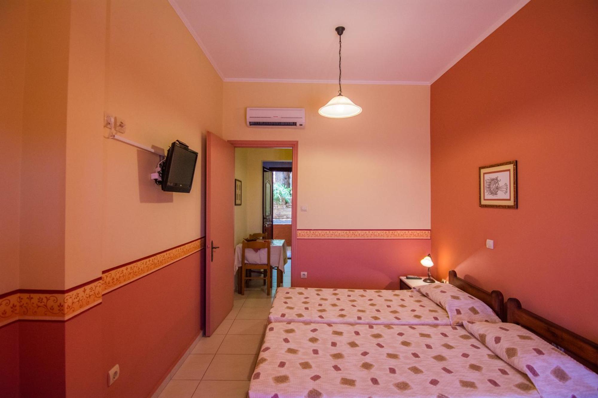 Aeriko Benovias Rooms & Apartments การ์ฟัส ภายนอก รูปภาพ